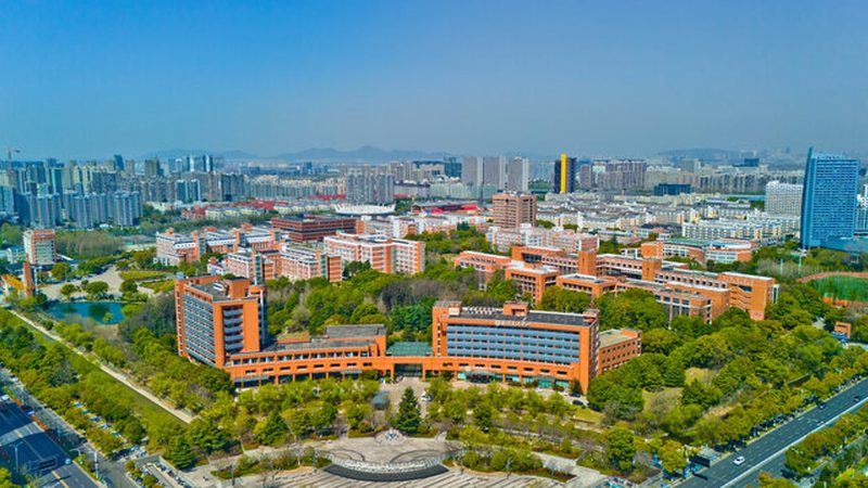 耳机选购指南：如何从优缺点对比中挑选心仪品牌